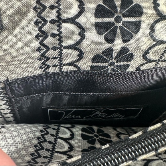 Black Vera Bradley Nylon Quilted Versatile Wallet Patent Leather Trim Small - Picture 5 of 9